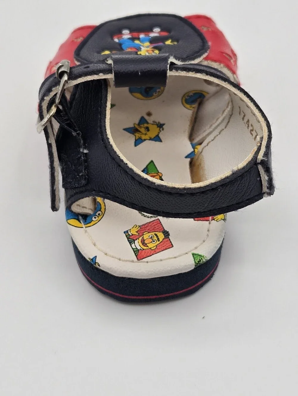 Vintage 90s Sesame Street Bert & Ernie Skateboard Infant Sandals Shoes Size 1